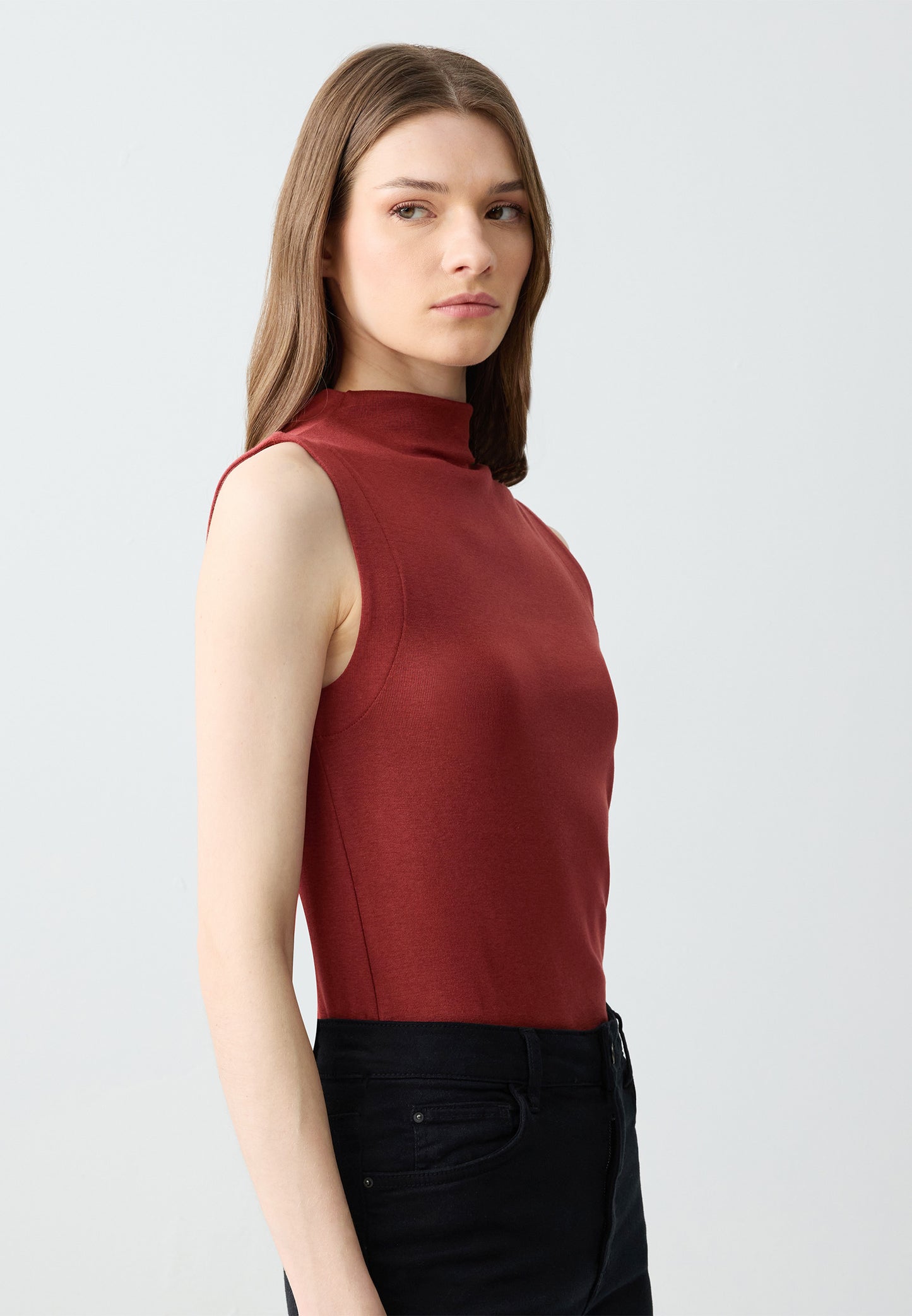 Regular Fit Sleeveless Long Knitted Brown Singlet