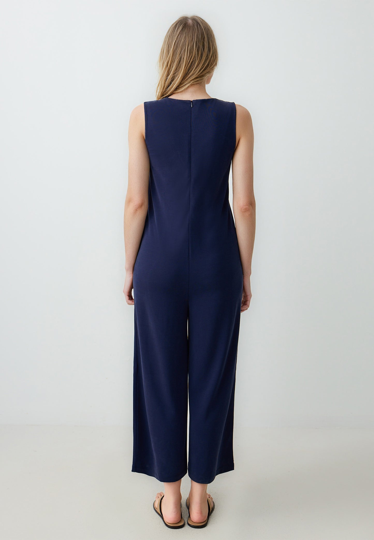 Straight Cut V-Neck Knitted Jumpsuit