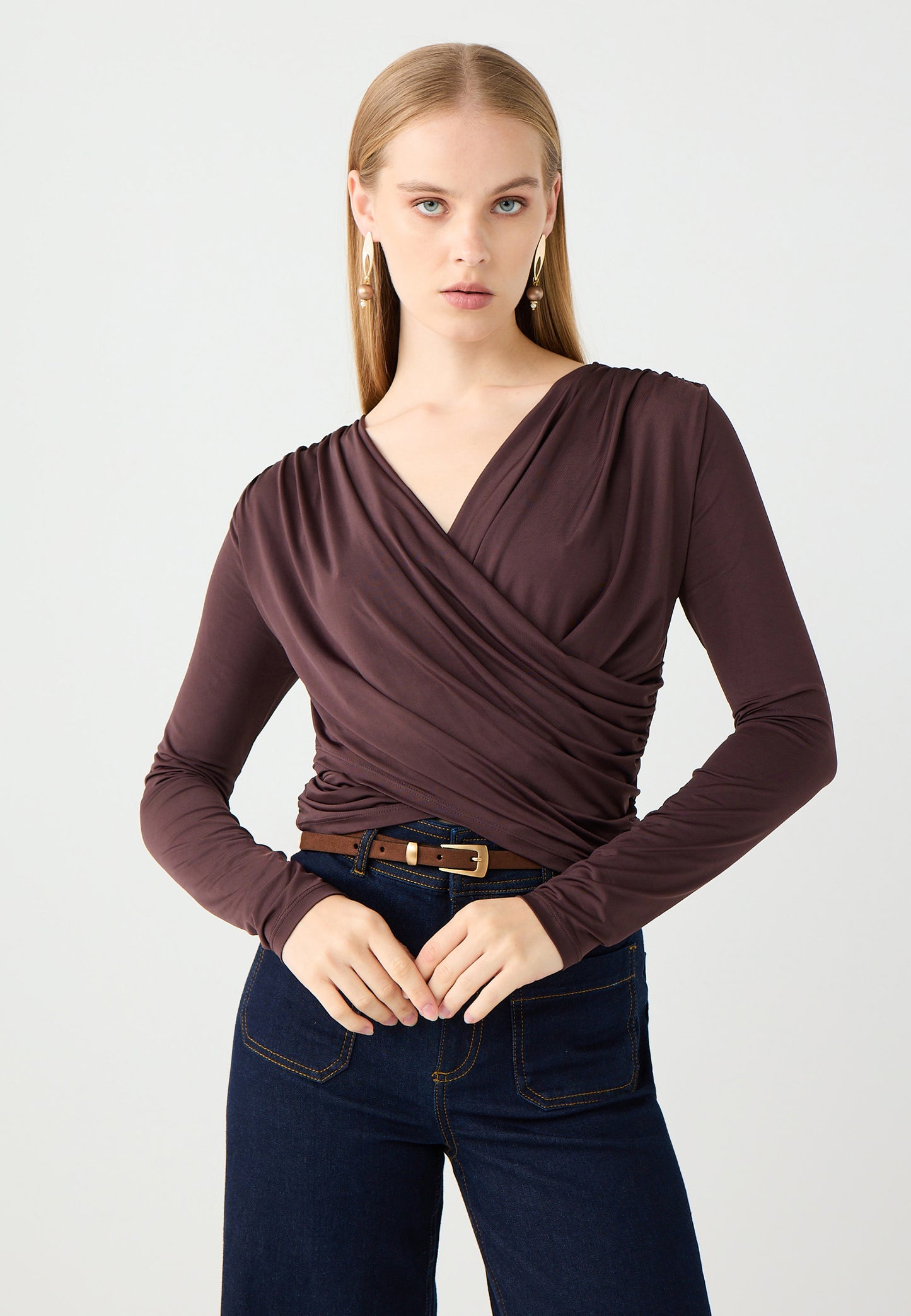 Slim-Fit Long-Sleeved Cross-Neck Knit Blouse