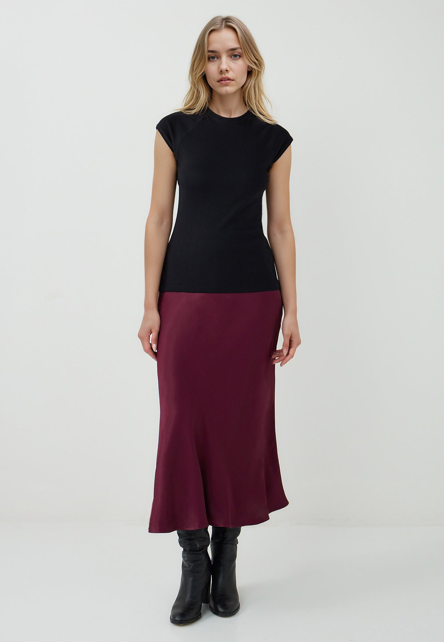 Slim Fit Woven Burgundy Skirt