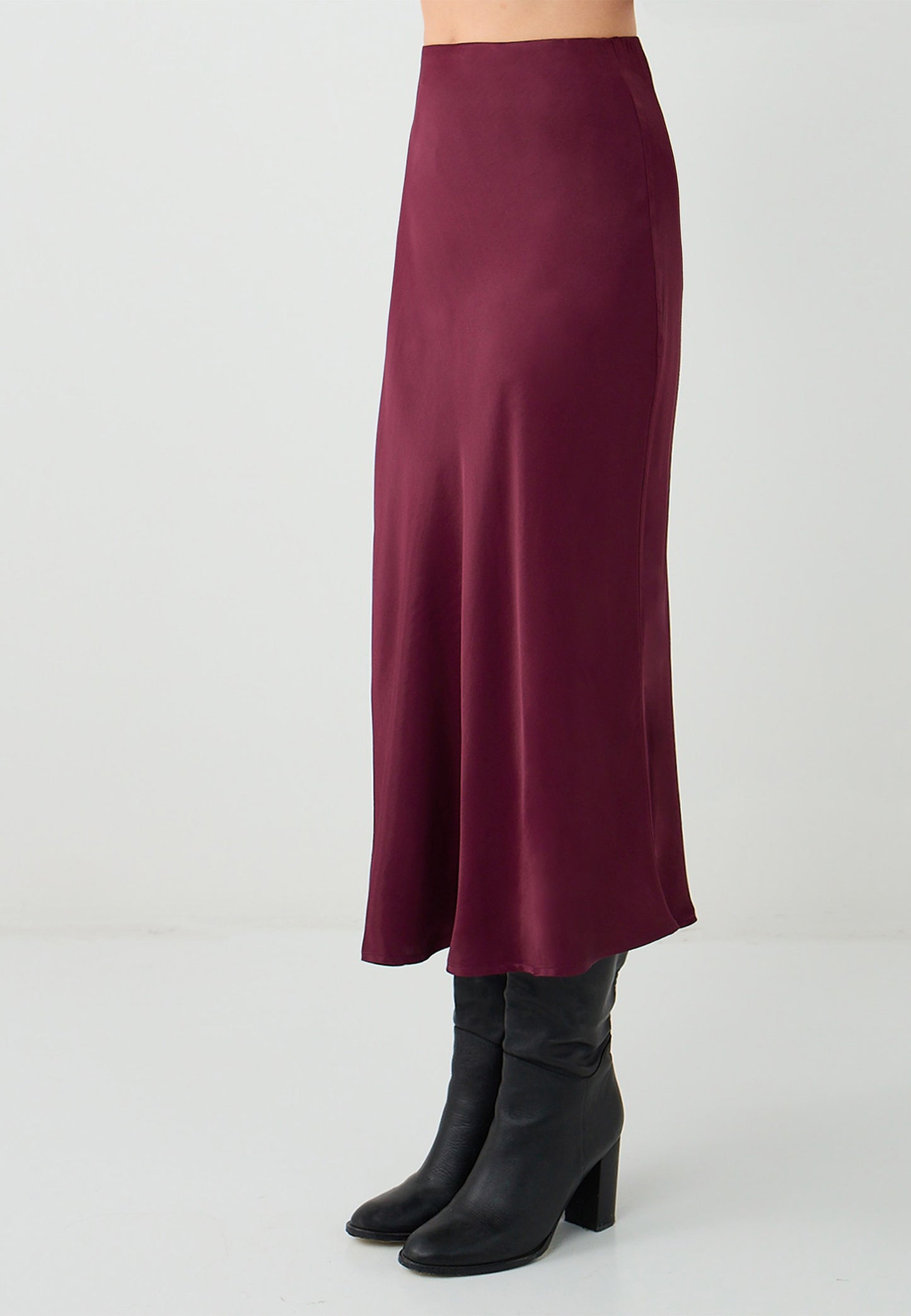 Slim Fit Woven Burgundy Skirt