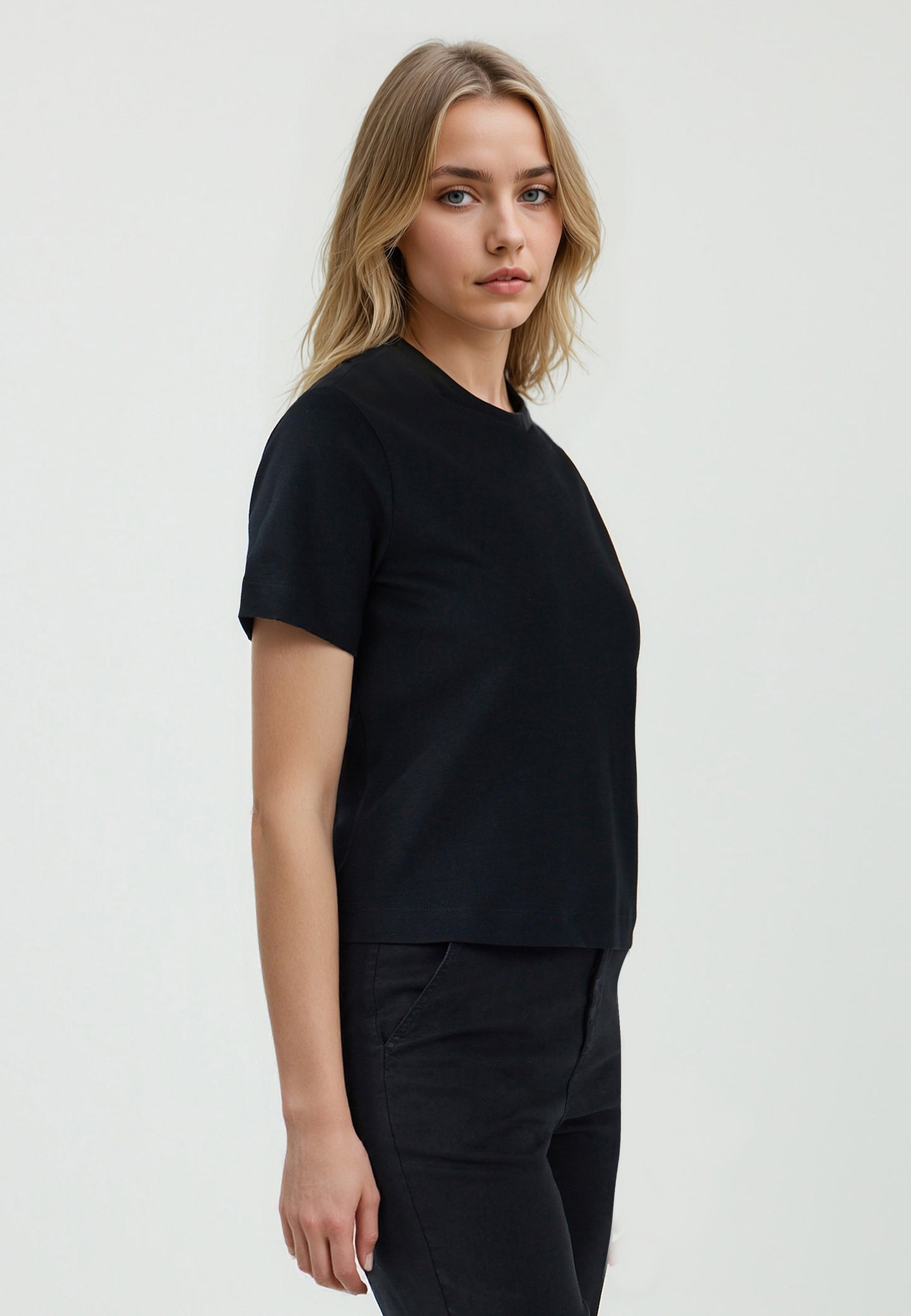 Regular Fit Crew Neck Knitted Black T-shirt