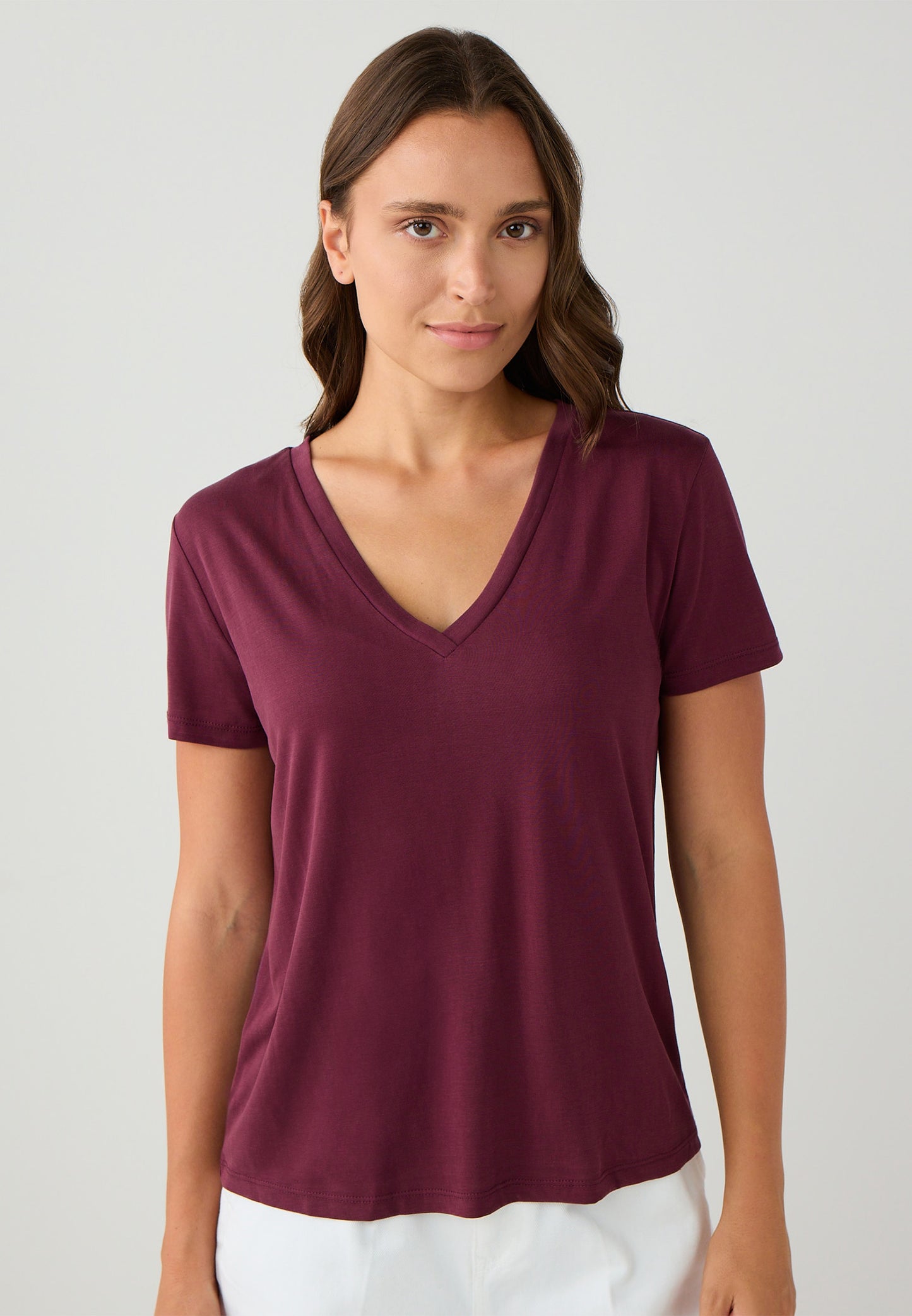 Regular Fit V-neck Knitted Burgundy T-shirt