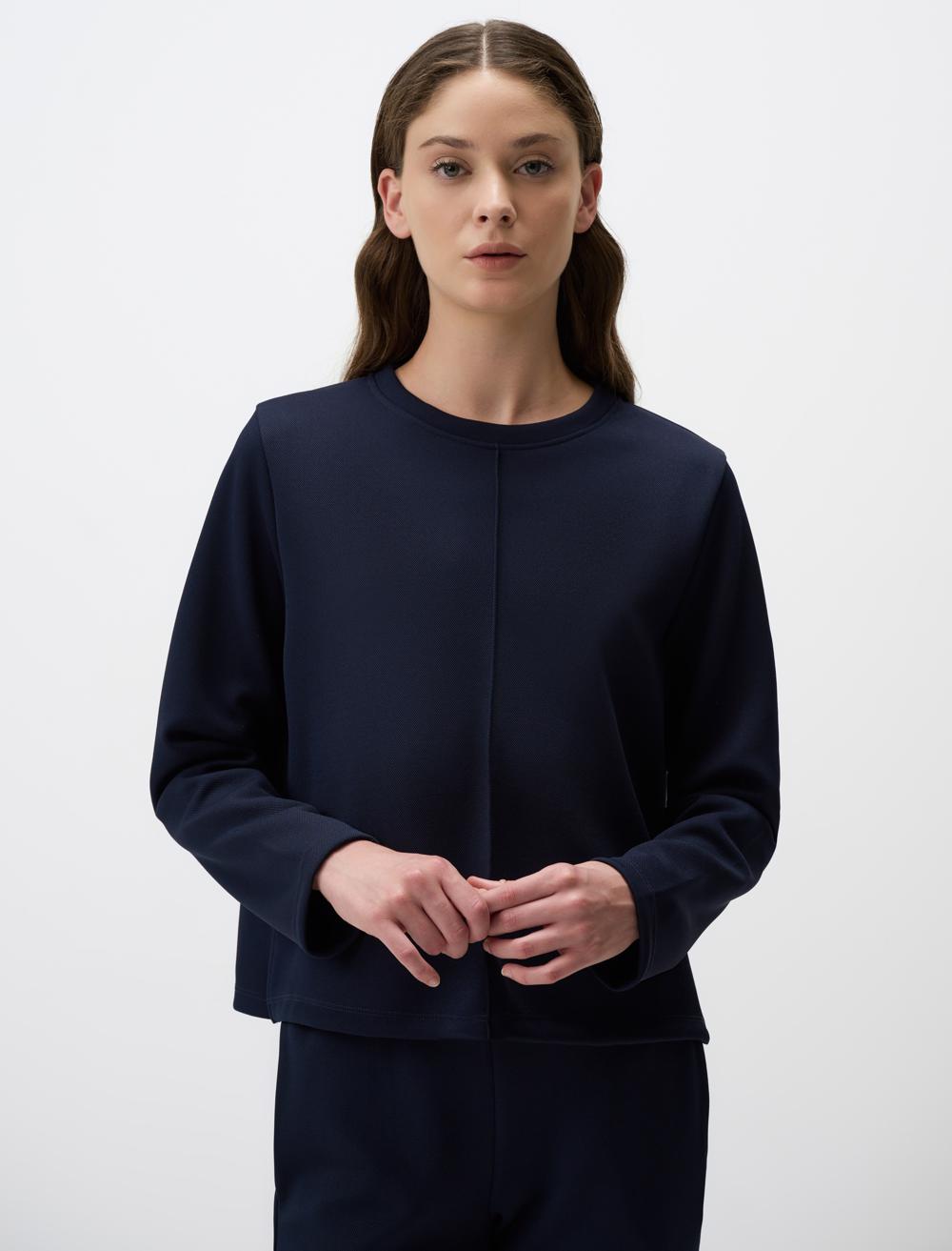 Crew Neck Short Basic Sweatshirt
