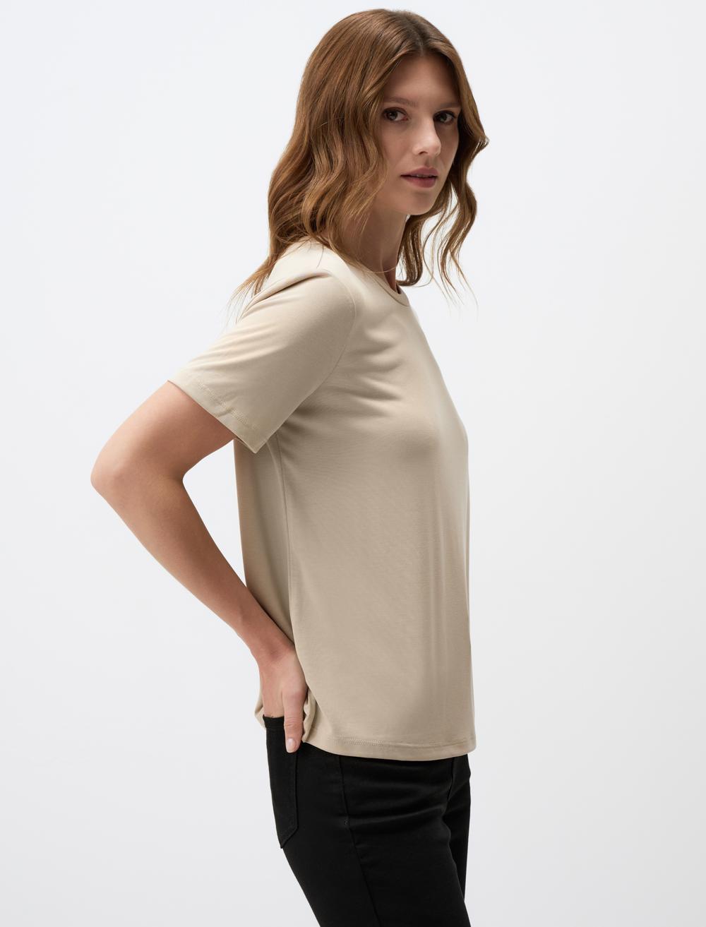 Crew Neck Short Sleeve Basic T-Shirt