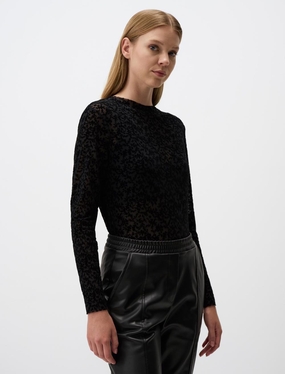 Zero Collar Patterned Long Sleeve Knitted Blouse