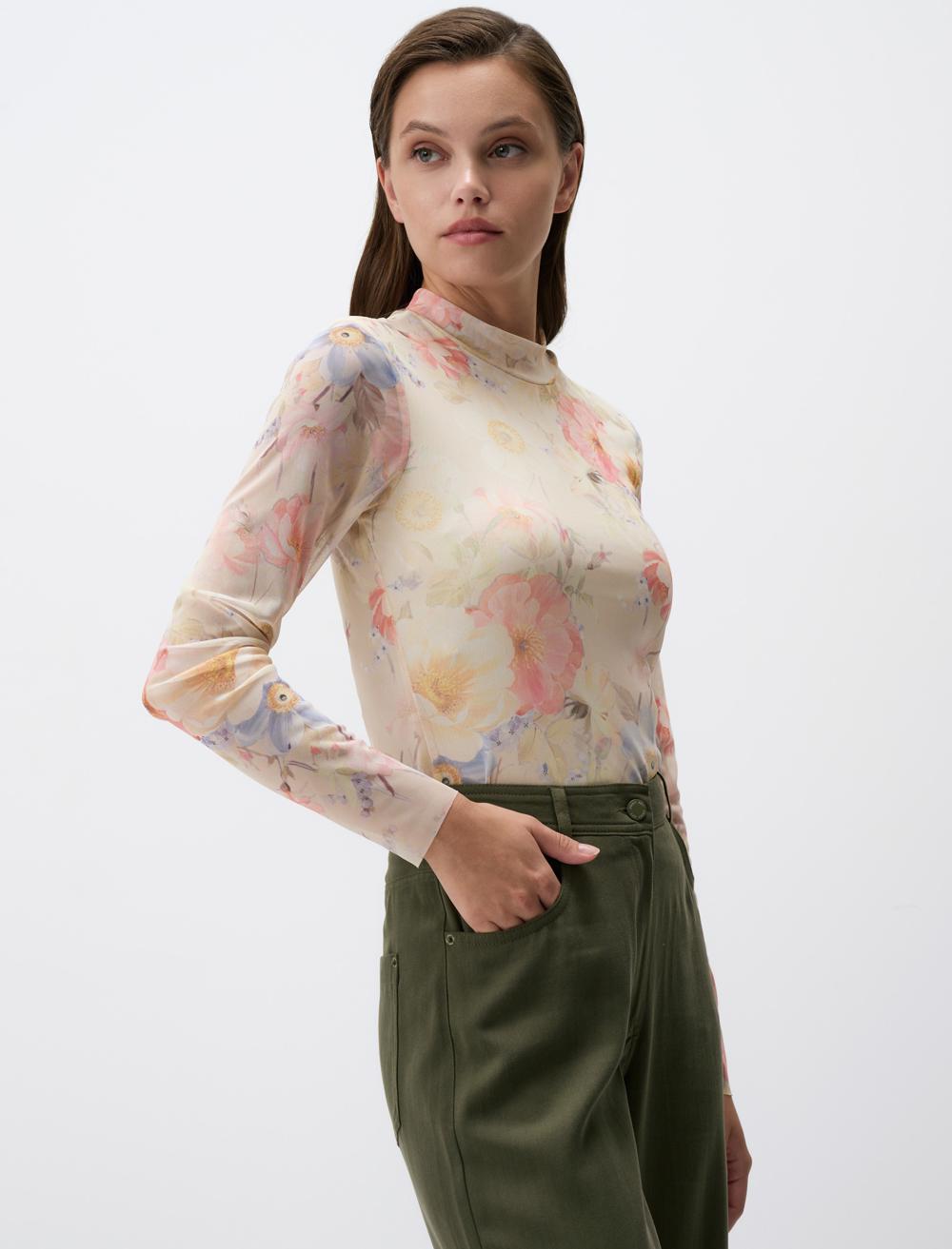 Turtleneck Floral Patterned Knitted Mesh Blouse