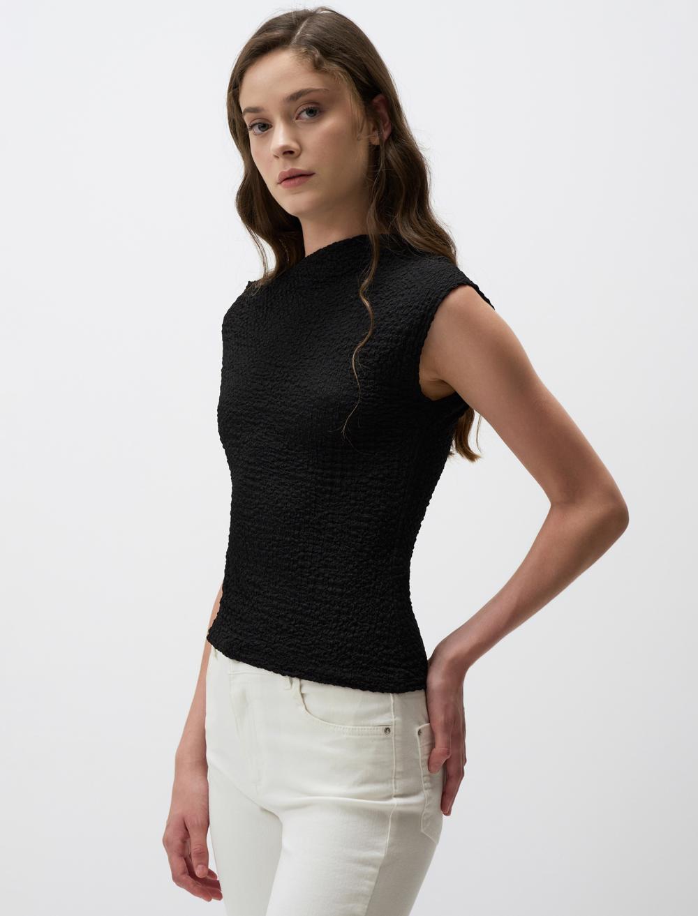 Asymmetric Neckline Slim Fit Sleeveless Knitted Blouse