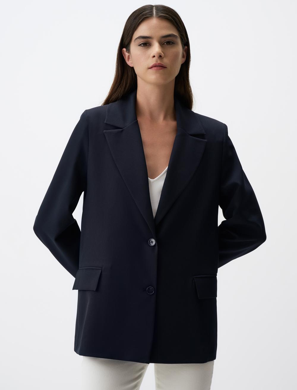 Straight Cut Long Sleeve Blazer Jacket