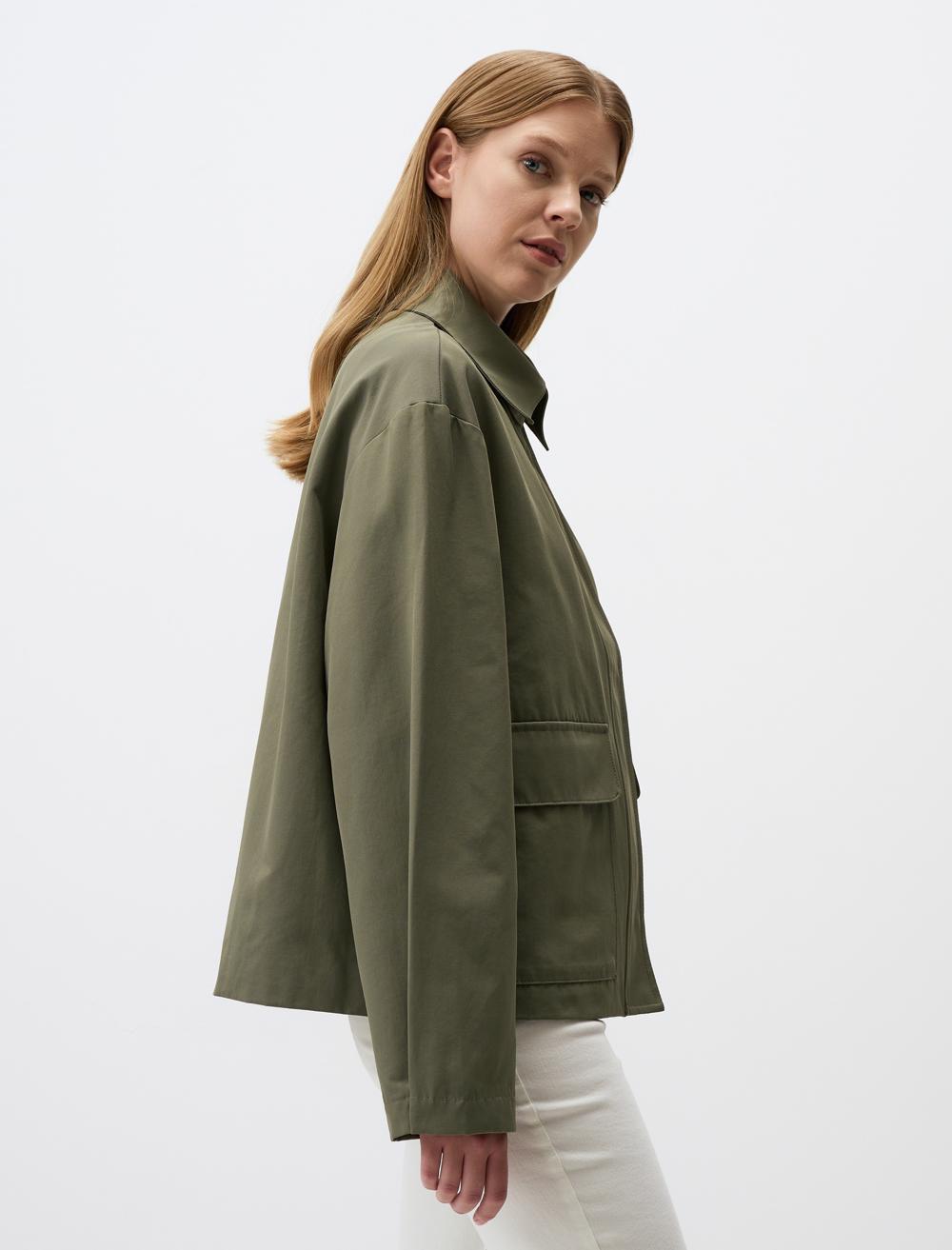 Straight Cut Long Sleeve Gabardine Jacket