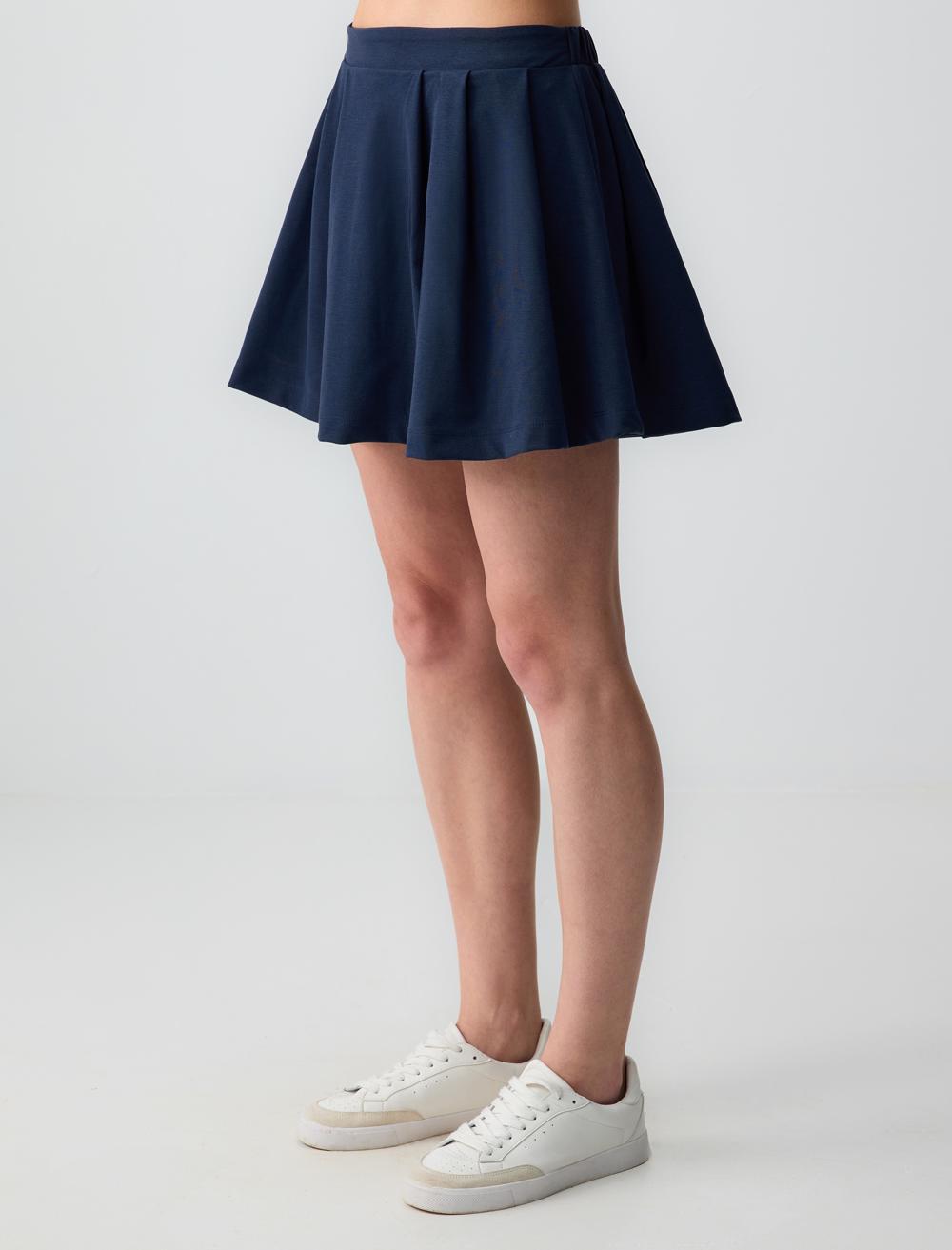 Relaxed Fit Regular Waist Mini Shorts Skirt