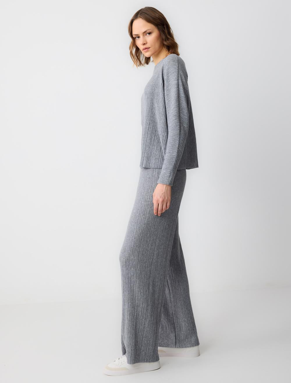 High Waist Line Patterned Wide Leg Knitted Pants