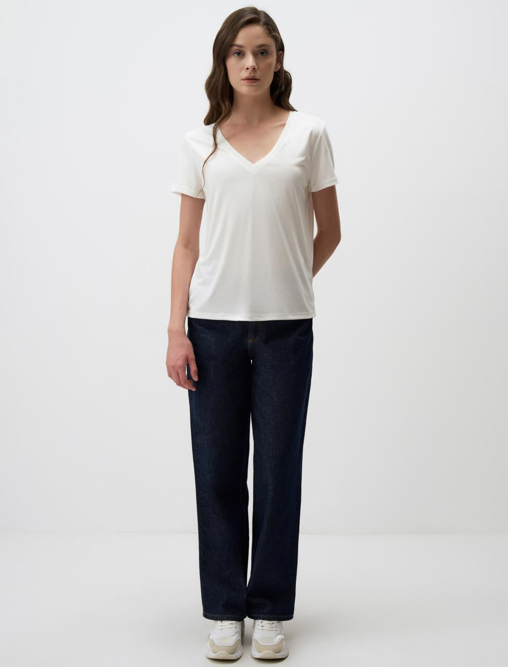 V-Neck Short Sleeve Basic T-Shirt