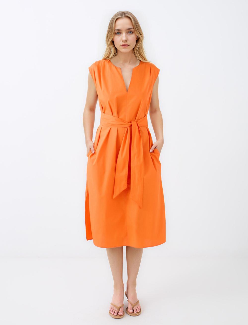 Loose Fit V-Neck Short-Sleeve Dress - 5SW064790