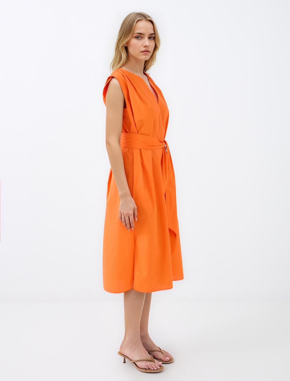 Loose Fit V-Neck Short-Sleeve Dress - 5SW064790