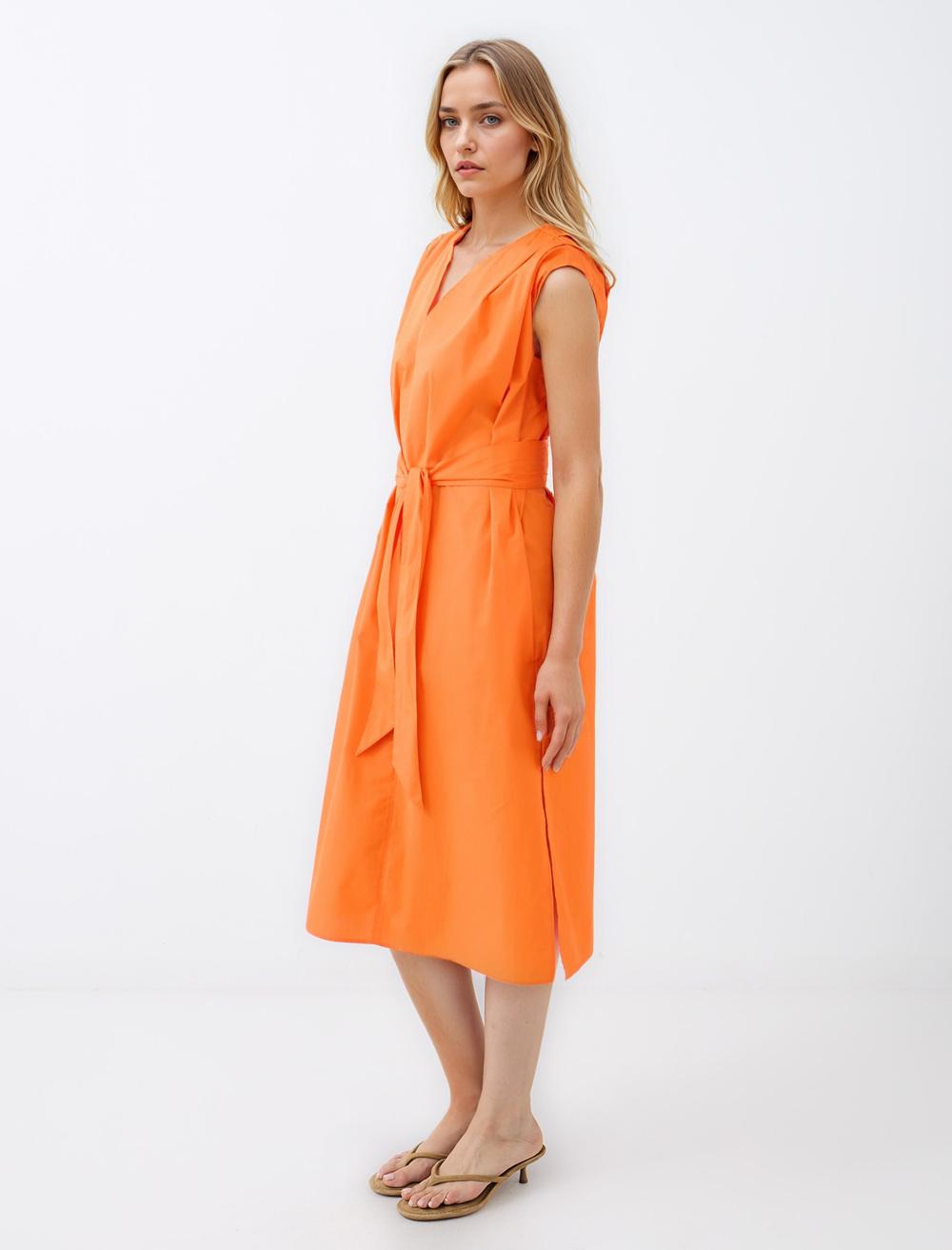 Loose Fit V-Neck Short-Sleeve Dress - 5SW064790