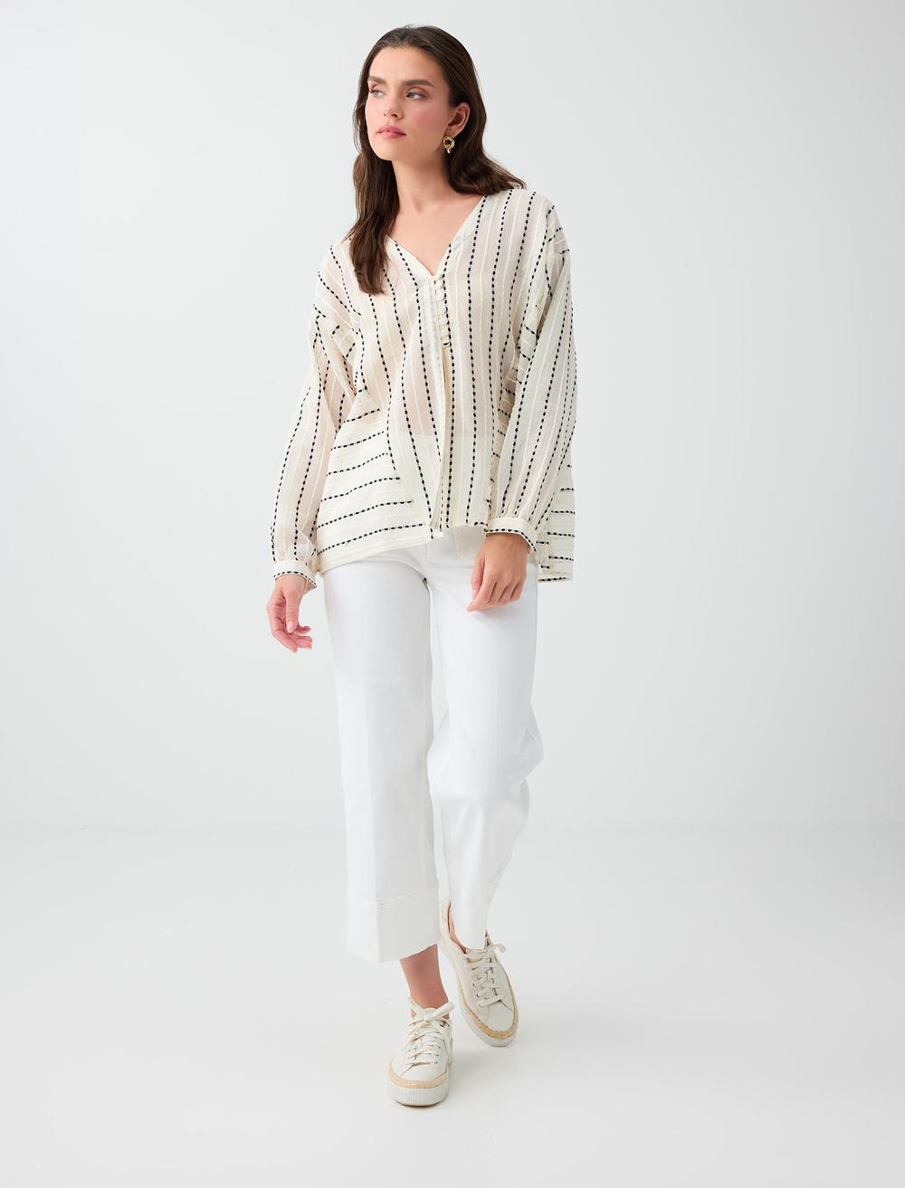 Loose Fit V-neck Long Sleeve Shirt - White - 6SW087263106