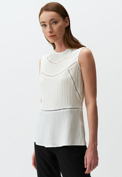 Crew Neck Sleeveless Detailed Blouse