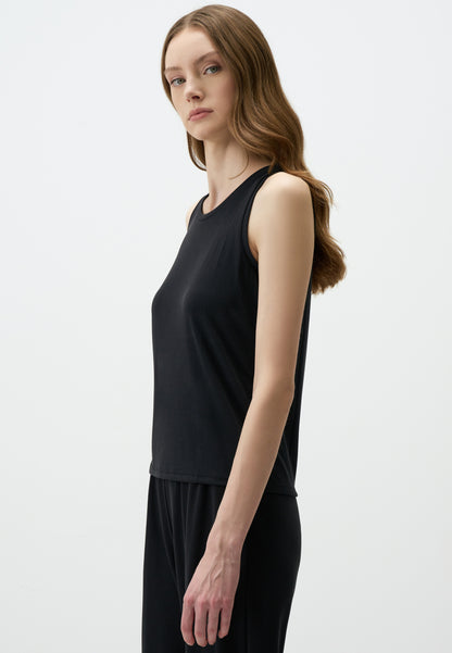 U Neck Sleeveless Basic Knitted Tank Top