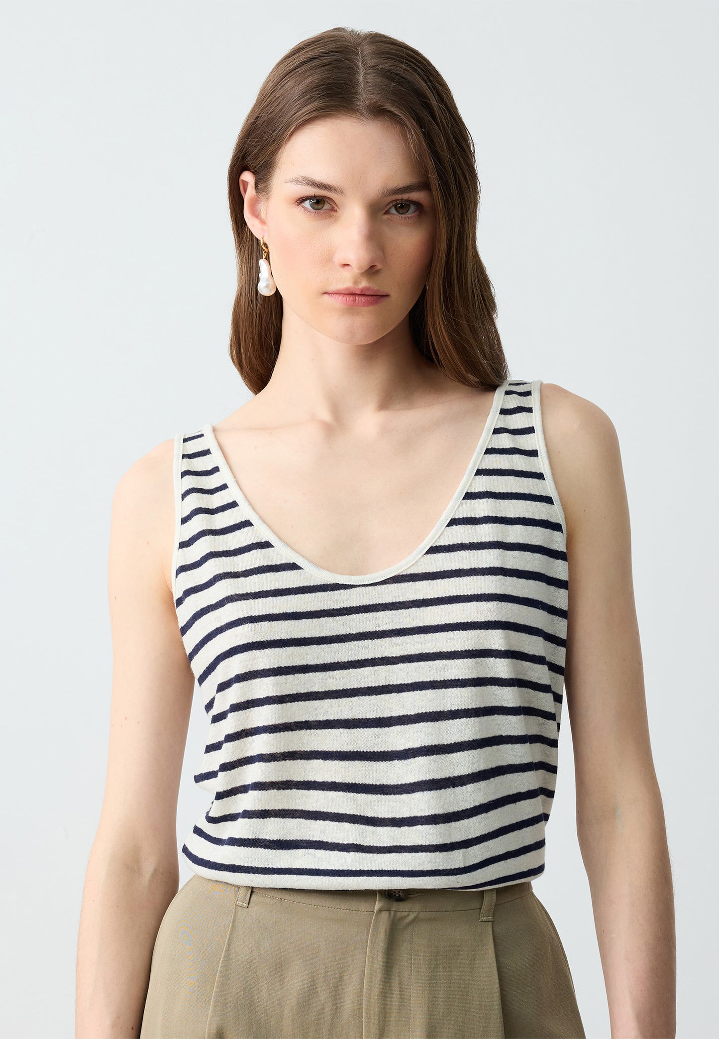Relaxed Fit U-Neck Line Patterned Linen Tank Top