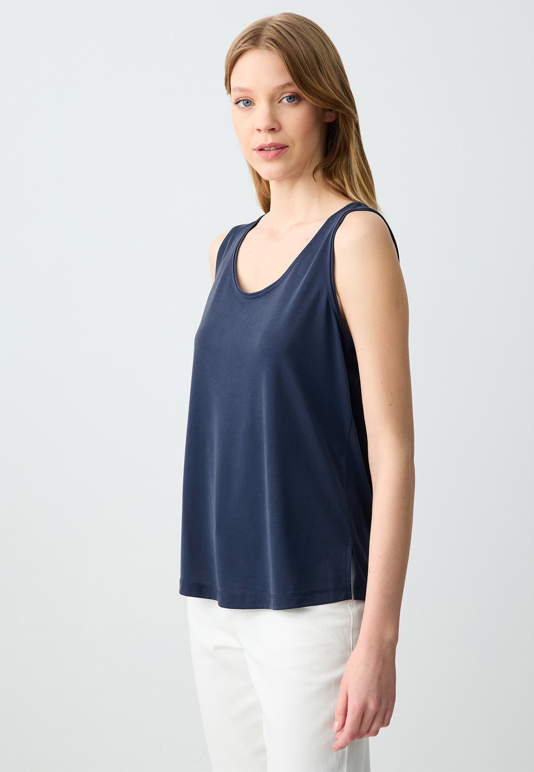  Knitted Dark Blue Singlet