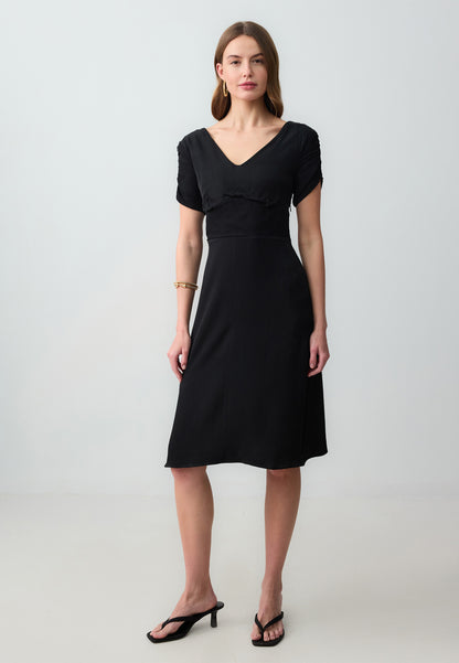 V Neck Short Sleeve Midi Knitted Dress