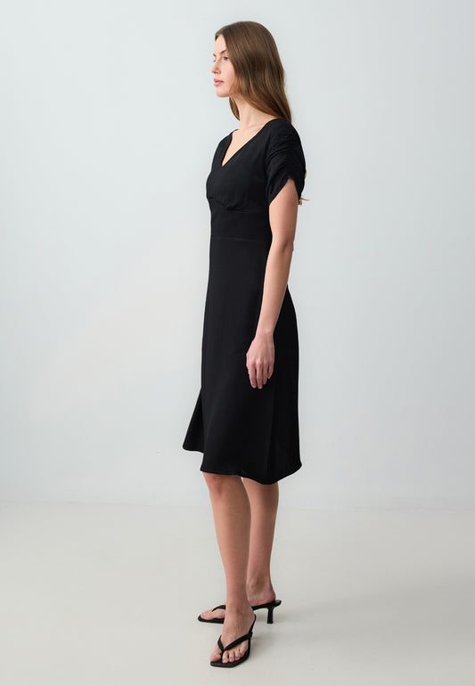 V Neck Short Sleeve Midi Knitted Dress