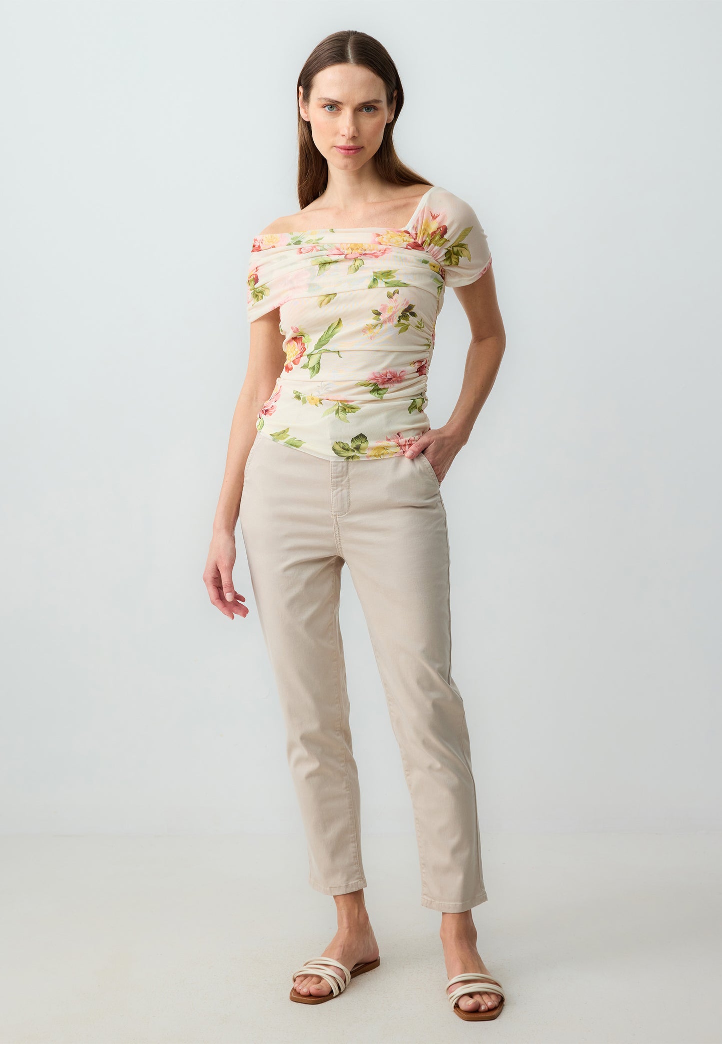 Slim Fit Asymmetric Collar Patterned Sleeveless Mesh Knitted Blouse