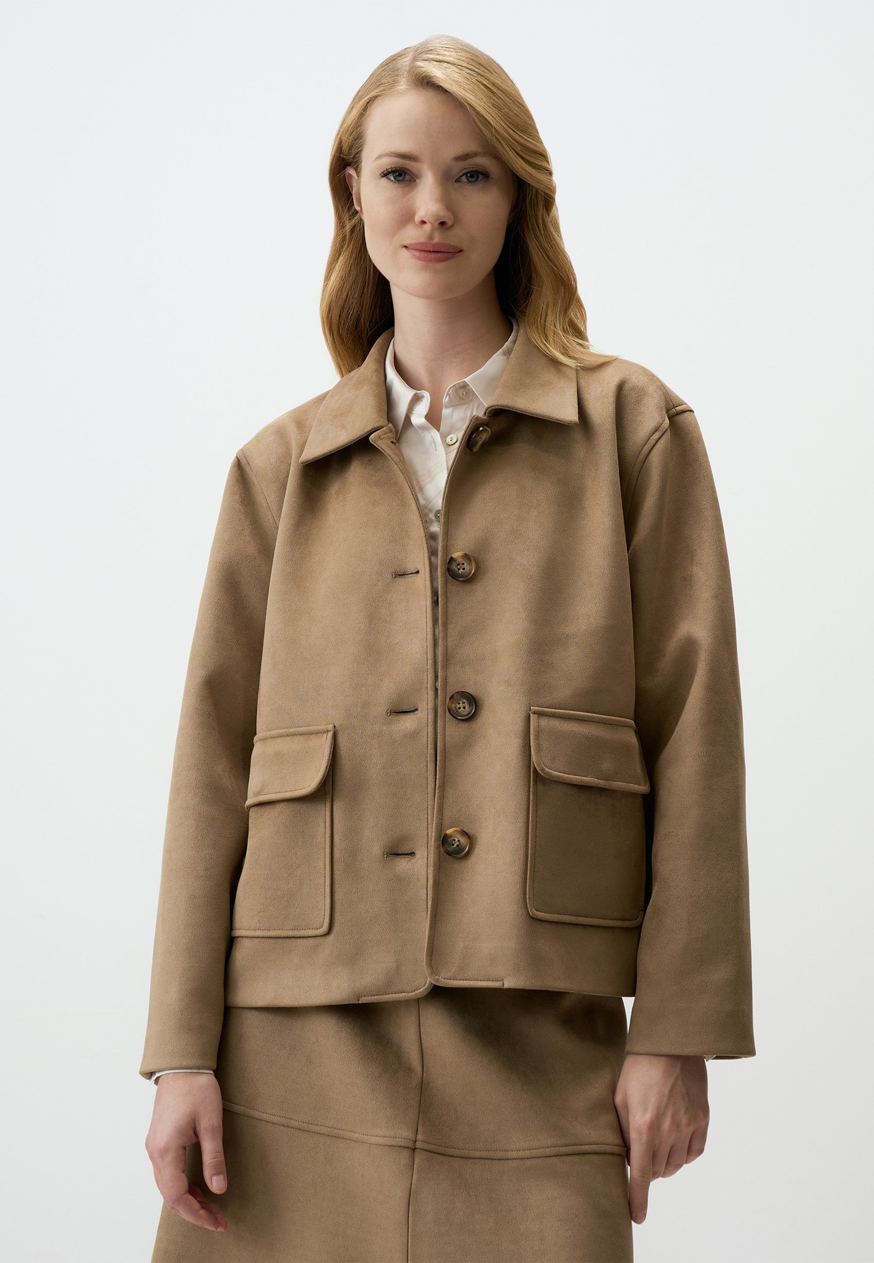 Long Sleeve Straight Cut Knitted Velvet Short Jacket