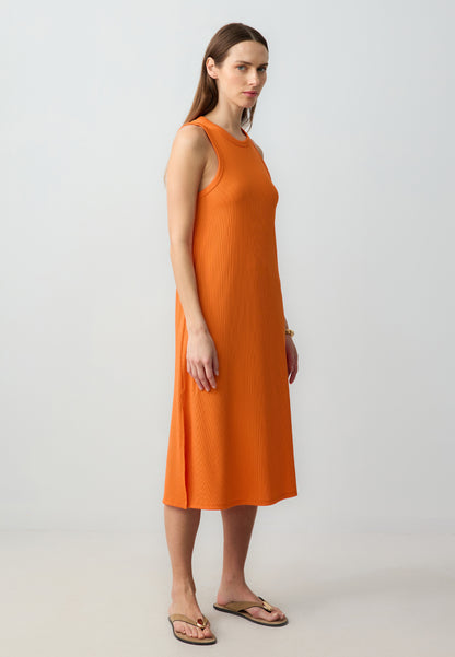 Relaxed Fit Sleeveless Crew-Neck Knitted Midi Dress