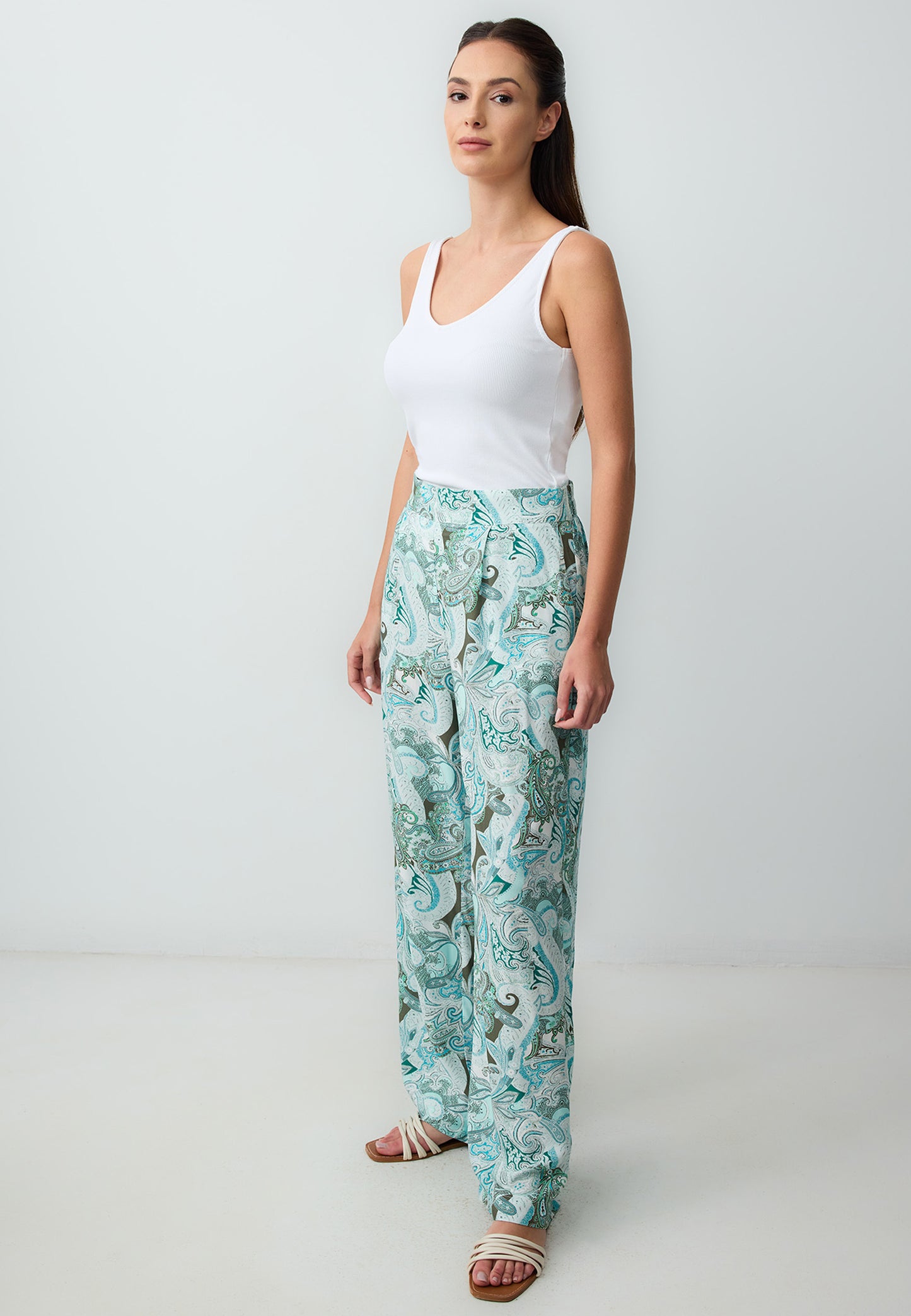 Regular Waist Wide Leg Patterned Woven Trousers