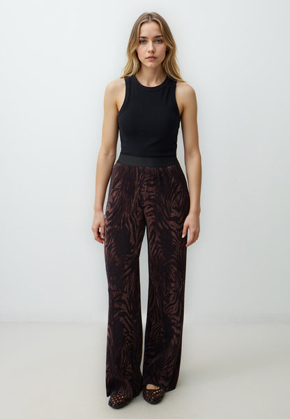 Straight Cut Regular Waist Wide Leg Patterned Knitted Pants