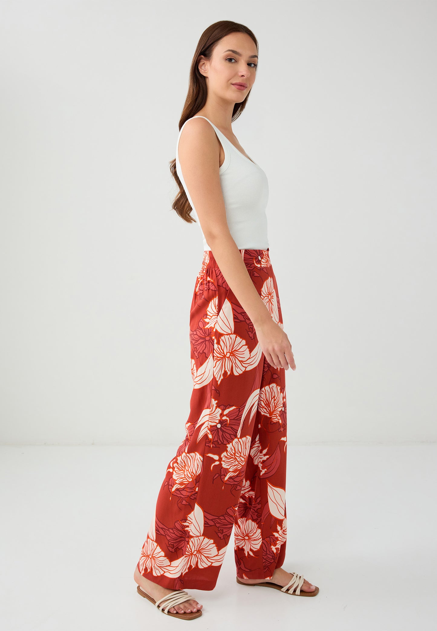 Woven Burgundy Trousers