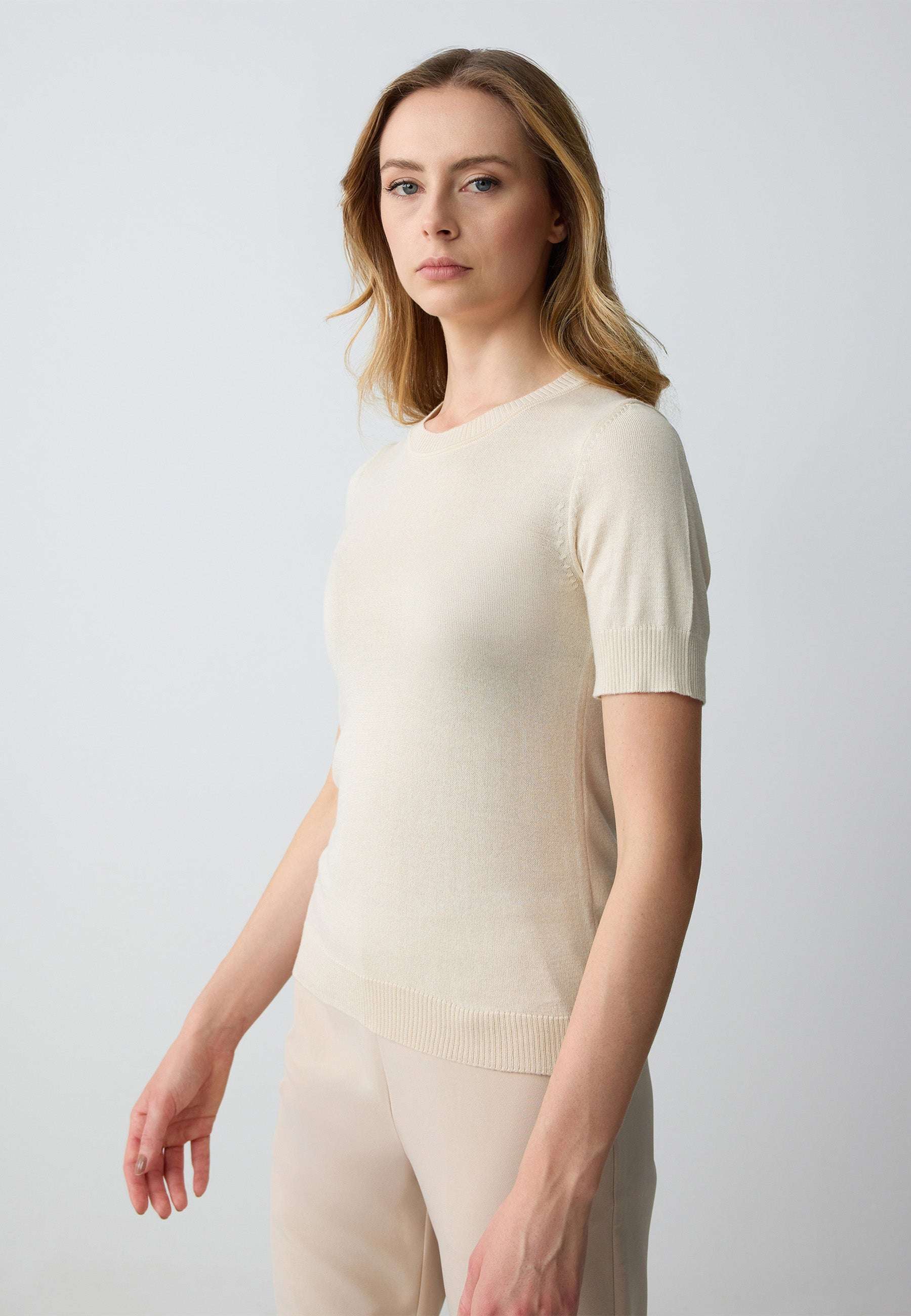 Crew Neck Short Sleeved Tricot Sweater