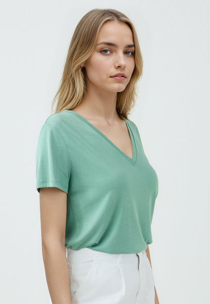 Regular Fit V-neck Knitted Green T-shirt