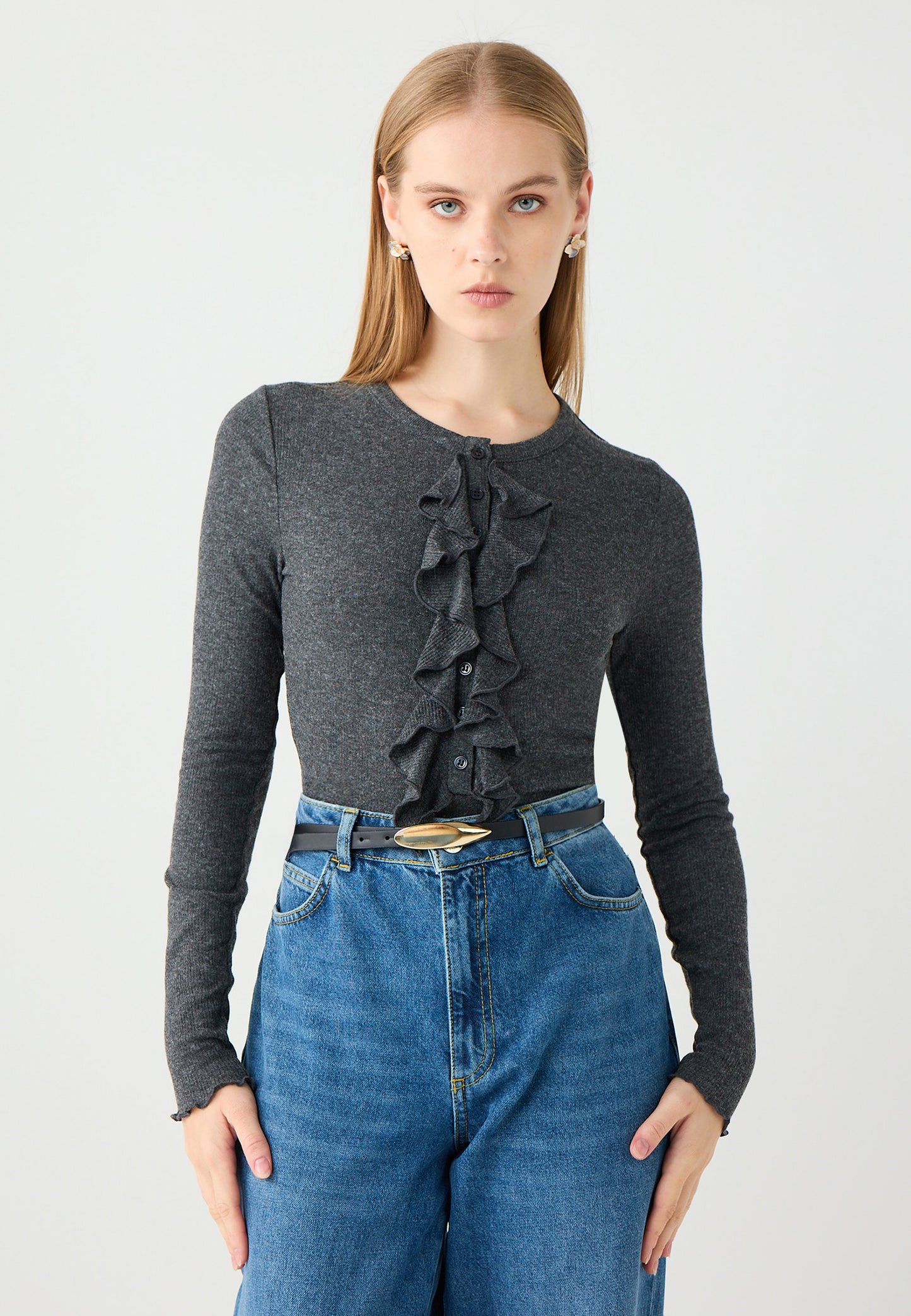 Skinny Fit Round Neck Long Sleeve Ruffled Blouse