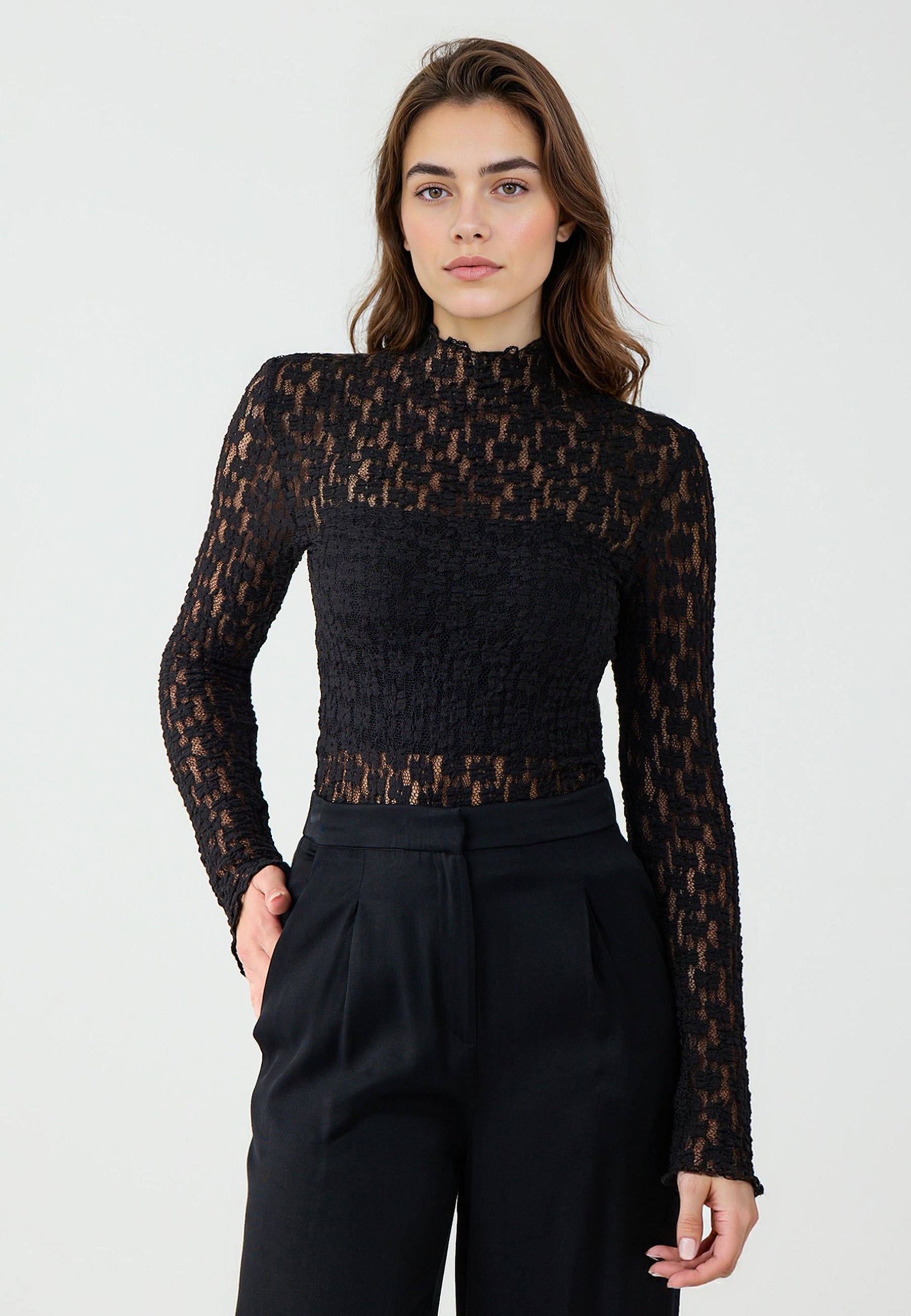 Slim Fit Long Sleeve Lace Knitted Blouse