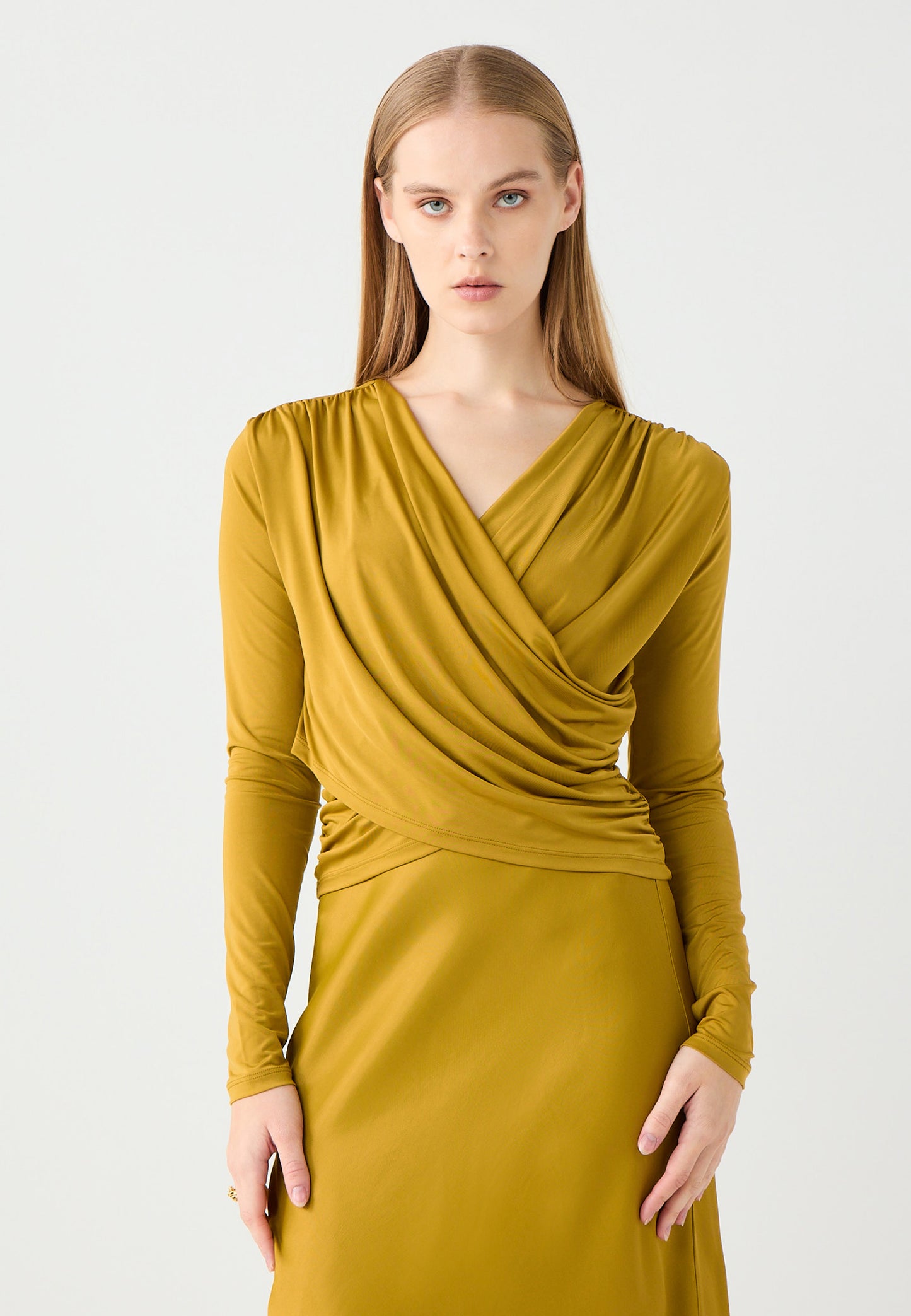 Slim-Fit Long-Sleeved Cross-Neck Knit Blouse