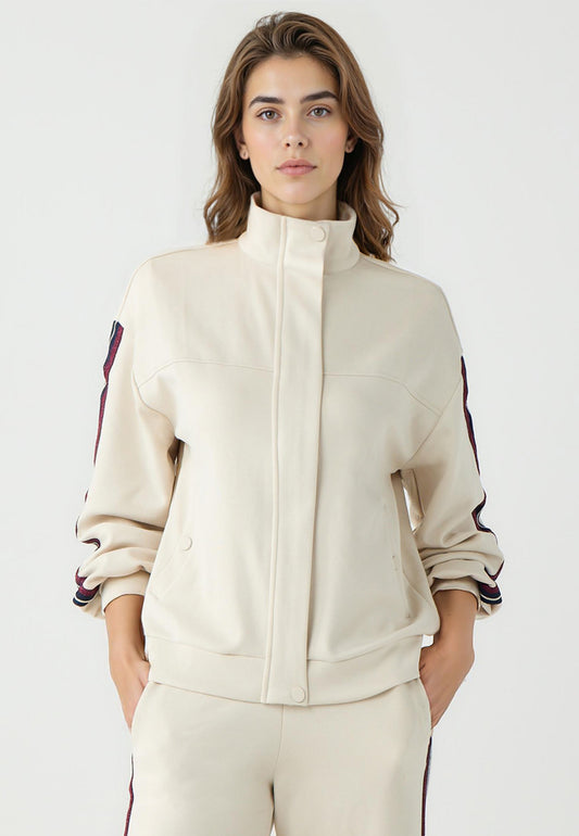 Straight Cut Pocket Detail Zippered Modal Jacket
