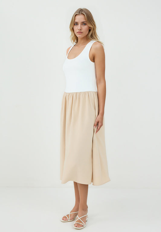 Regular Fit Scoop Neck Beige Knitted Dress