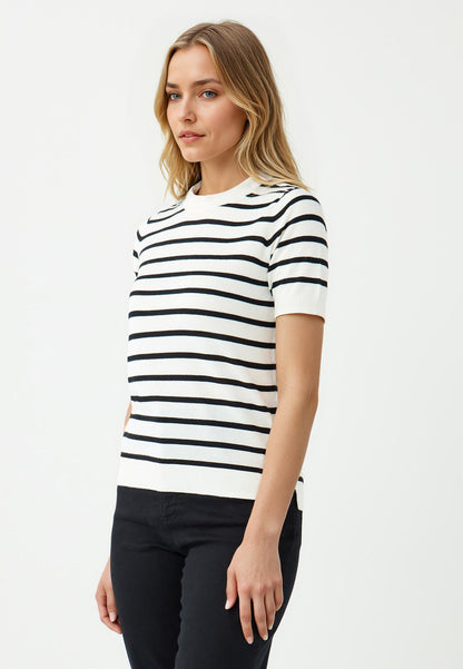 Round Neck Short Sleeve Knitted Sweater