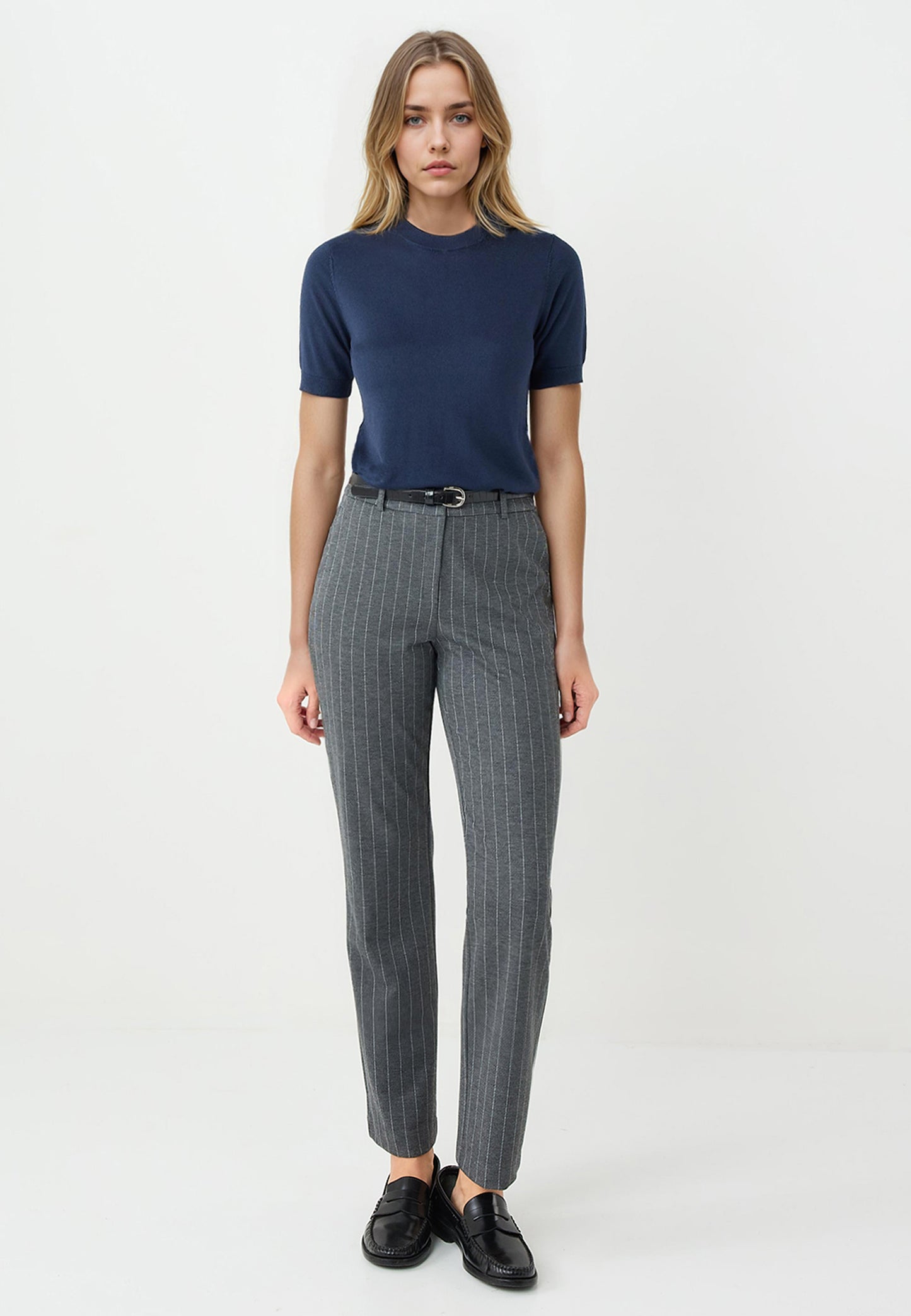 Round Neck Short-Sleeved Wool-Blend Knit Sweater