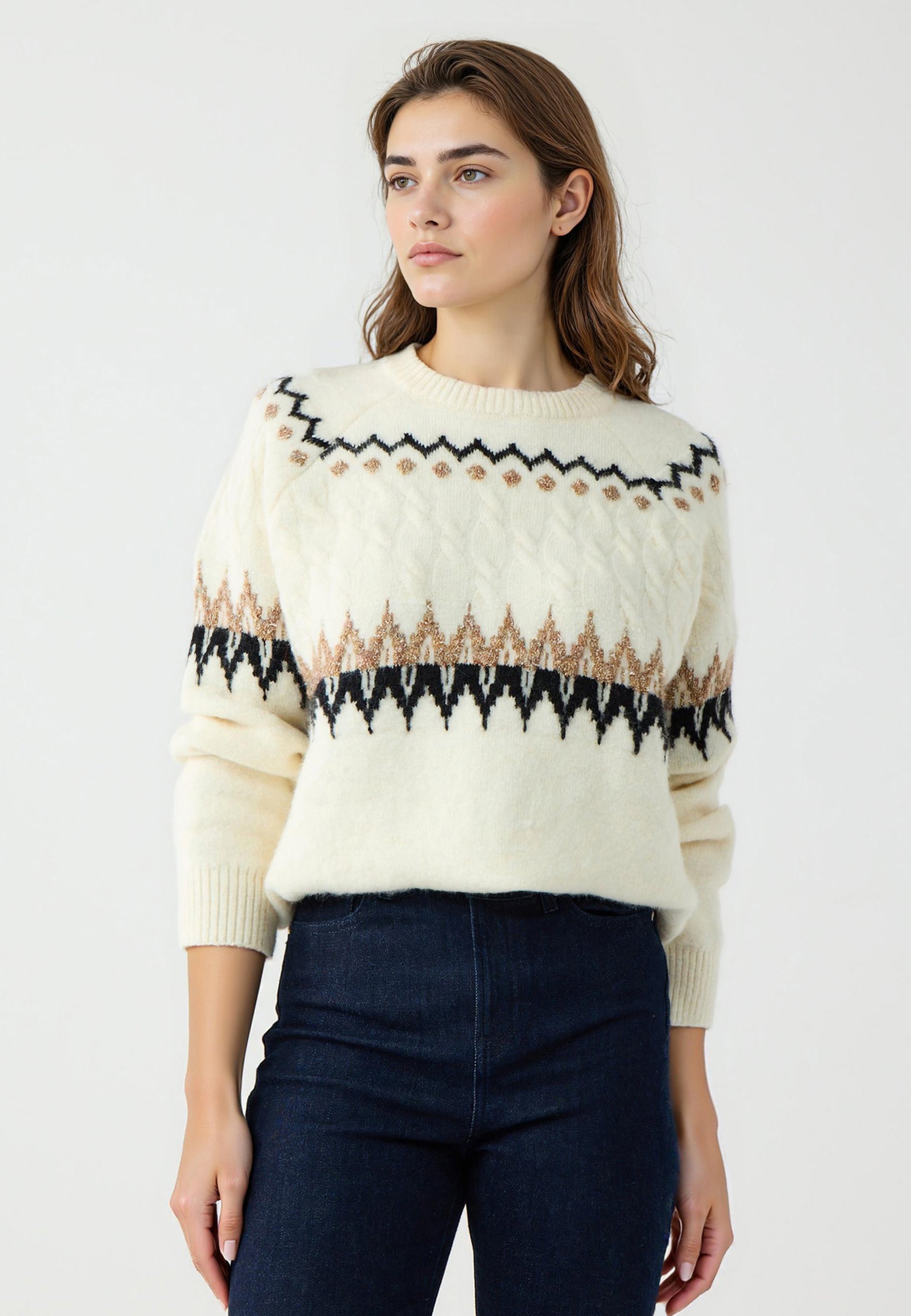 Long-Sleeved Knitted Sweater with Bike Neck