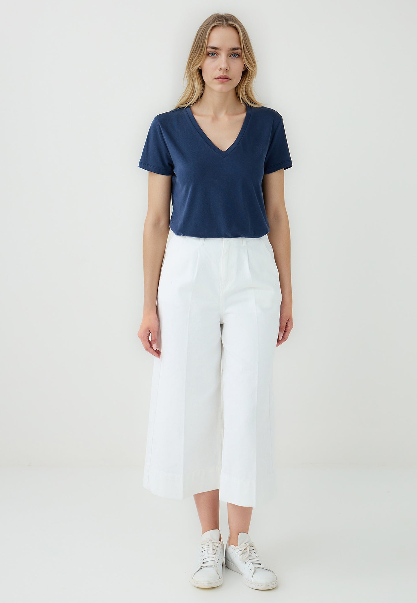 Straight Fit V-Neck Short Sleeved Basic T-Shirt
