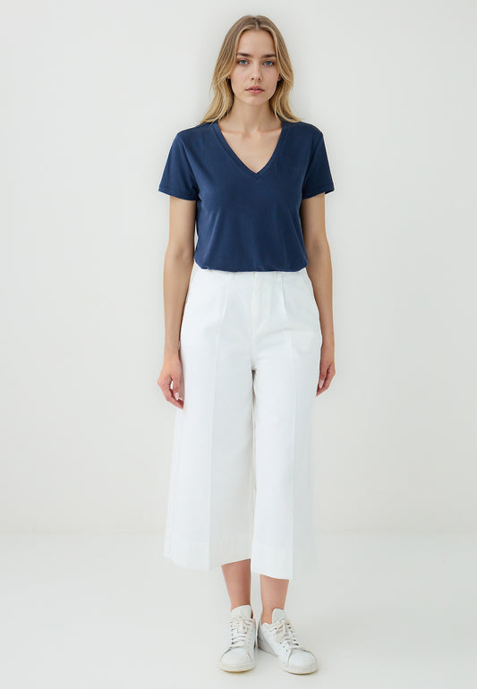 Straight Fit V-Neck Short Sleeved Basic T-Shirt