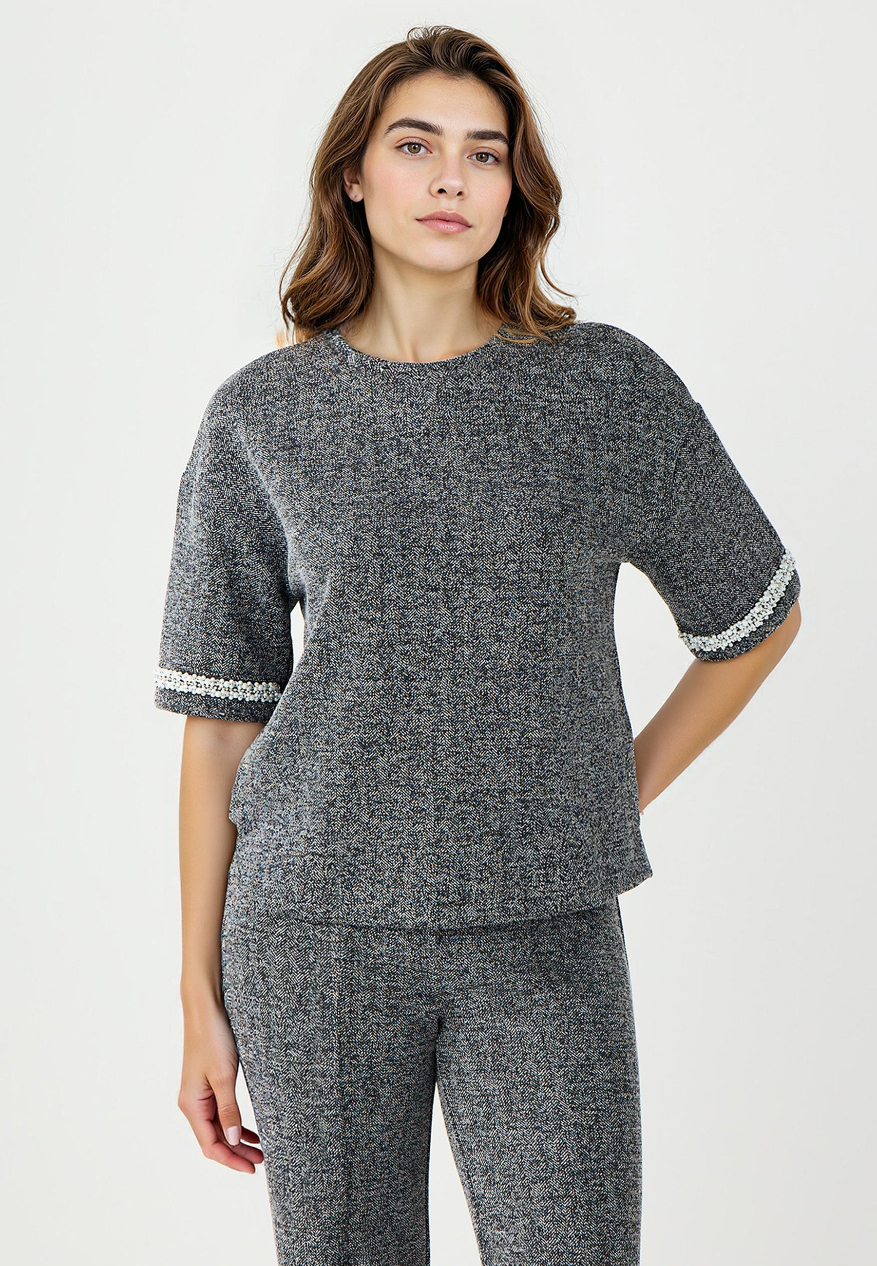 Bicycle Neck Sleeve End Bead Detail Knit T-Shirt