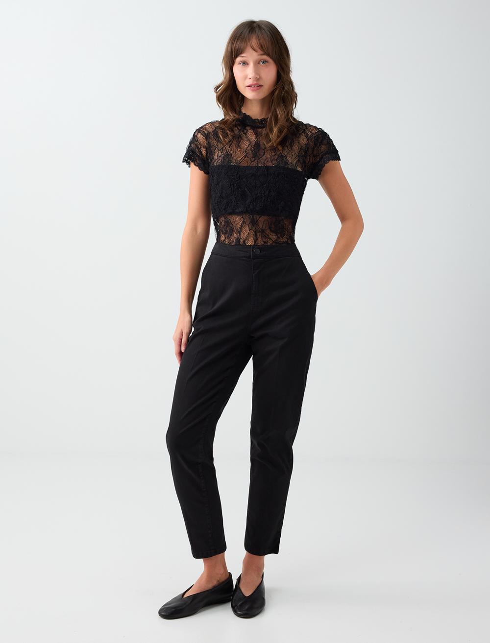 Crew Neck Blouse - Black