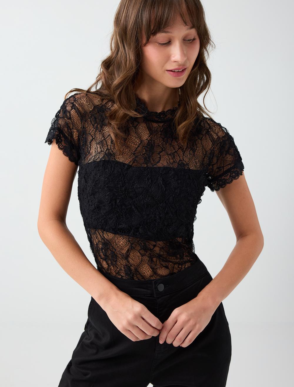 Crew Neck Blouse - Black