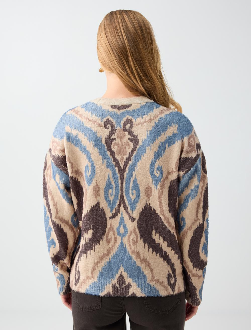 Crew Neck Pullover - Beige