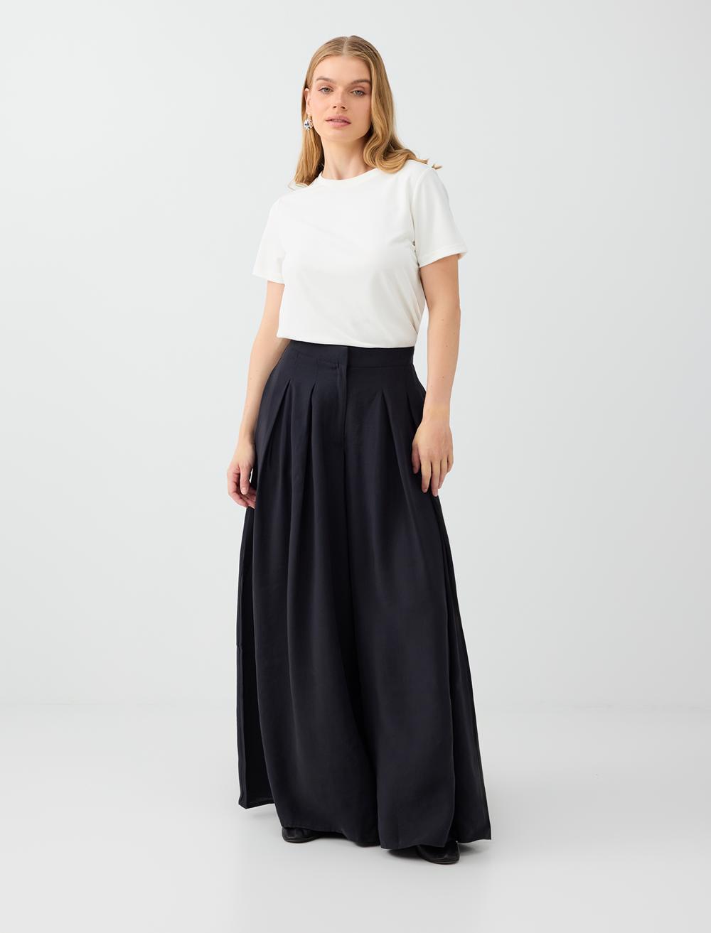 Loose Fit Trousers - Black - 6WW187948900